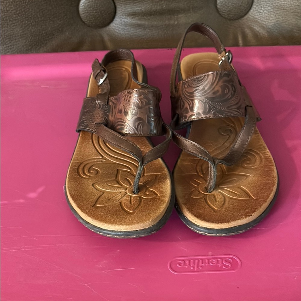 boc Brown Sandals with Ankle Strap and Decorative Footbed